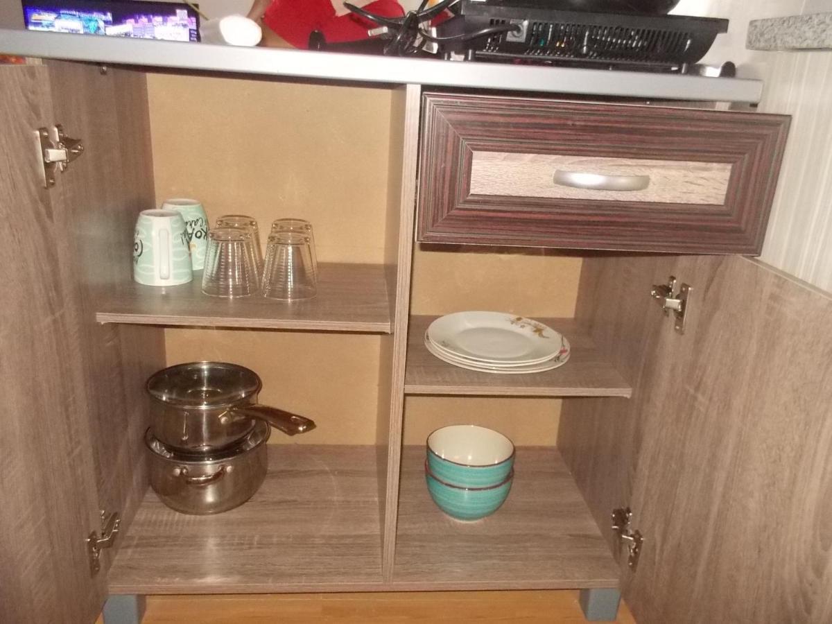 Estien'S Cozy Condo To Stay With Kitchen Manila Exterior foto